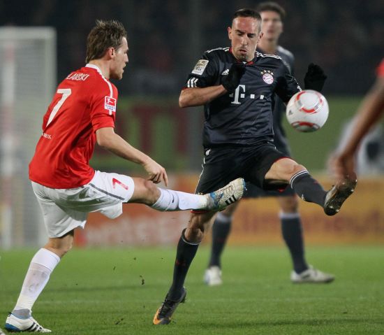 隐藏的政治 隐藏的政治